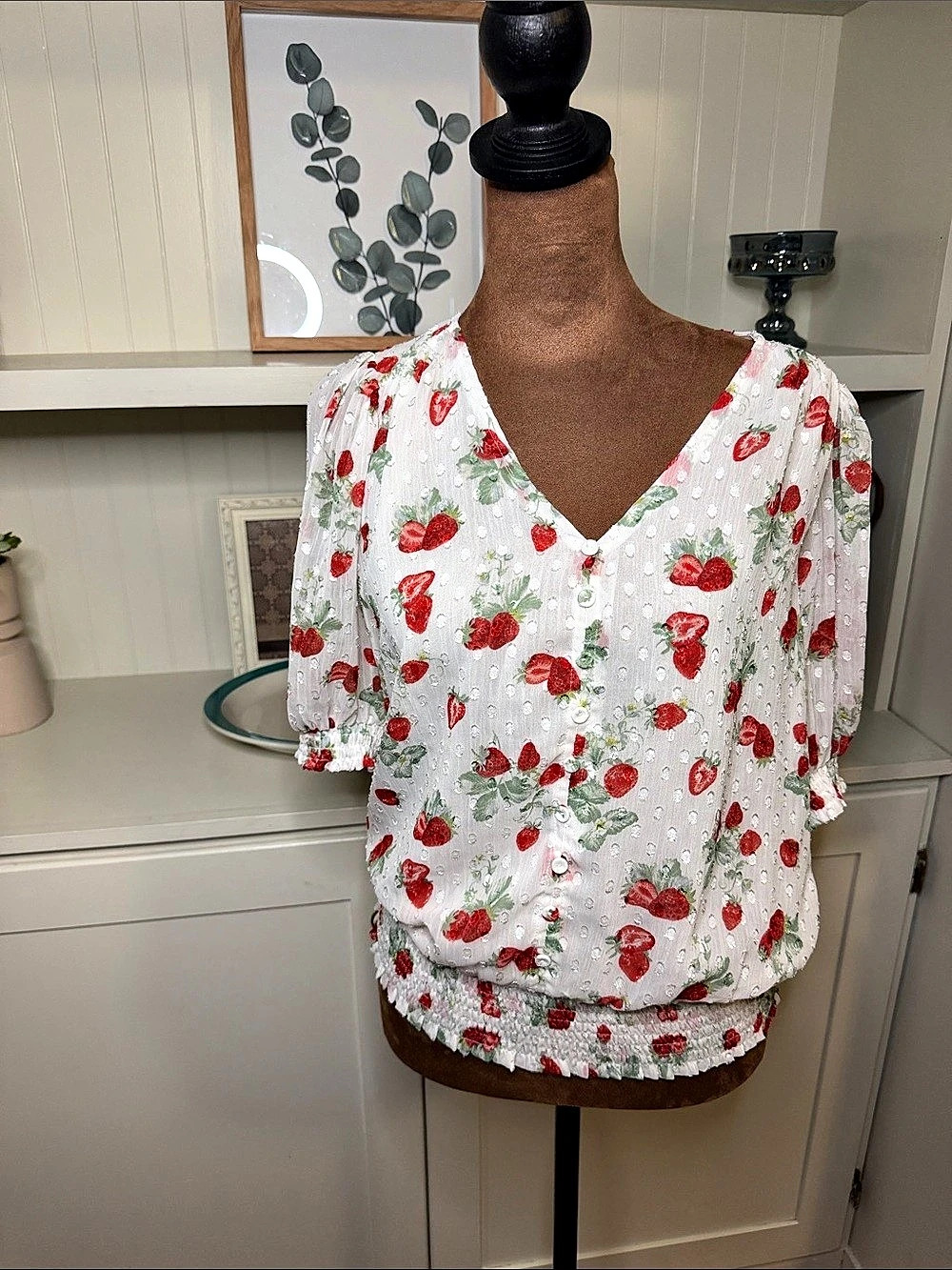 joie Strawberry Floral Blouse in White & Red Size Small